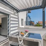 Elle Luxury Vantacici