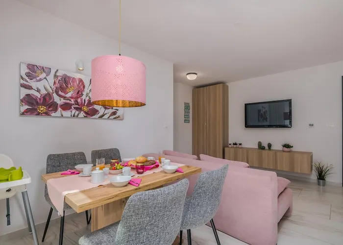 شقة Elle Luxury Vantacici