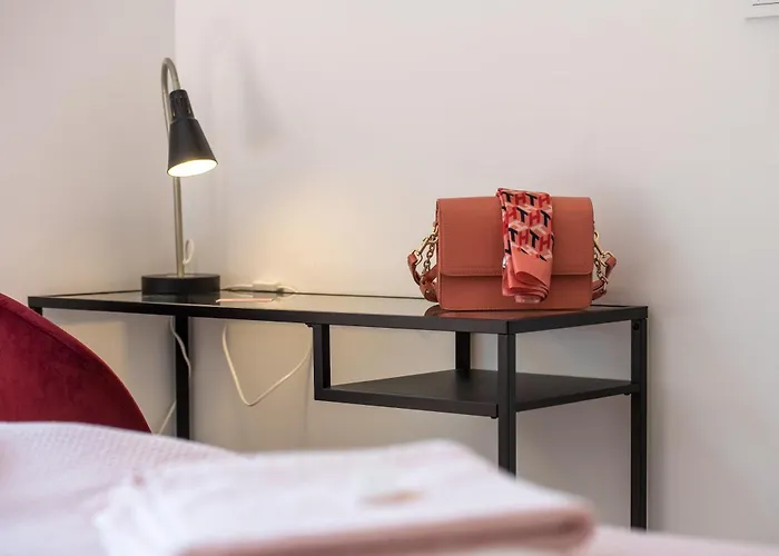 Elle Luxury Vantacici