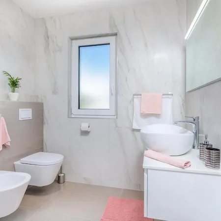 Apartmán Elle Luxury Vantacici *