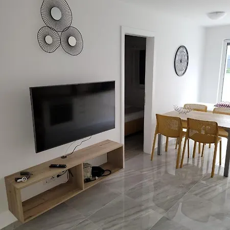 Apartman Elle Luxury Vantacici *