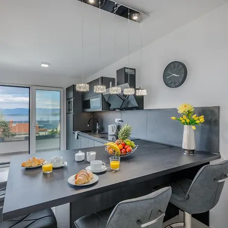 Apartamento Elle Luxury Vantacici Malinska