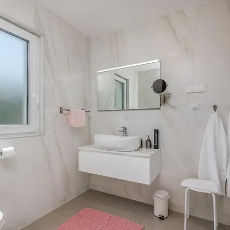 Elle Luxury Vantacici Apartmán Malinska