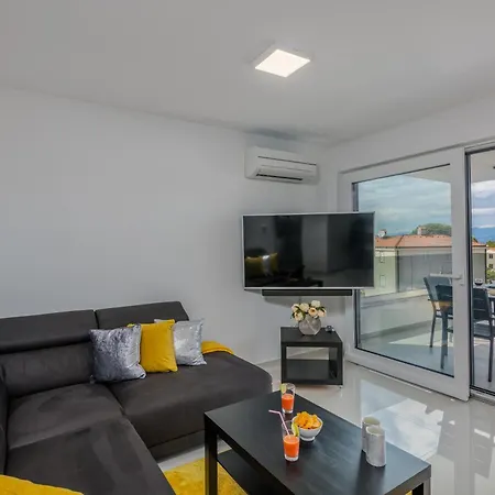 Apartmán Elle Luxury Vantacici