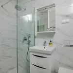 Elle Luxury Vantacici *