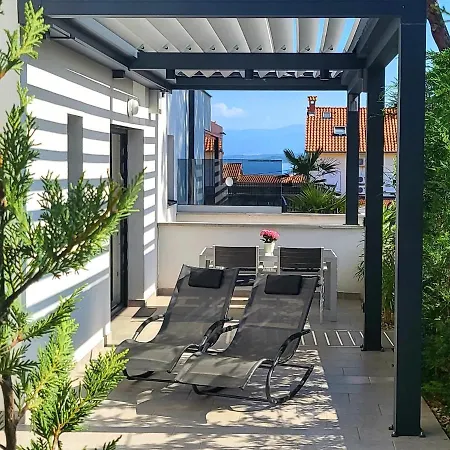 Elle Luxury Vantacici